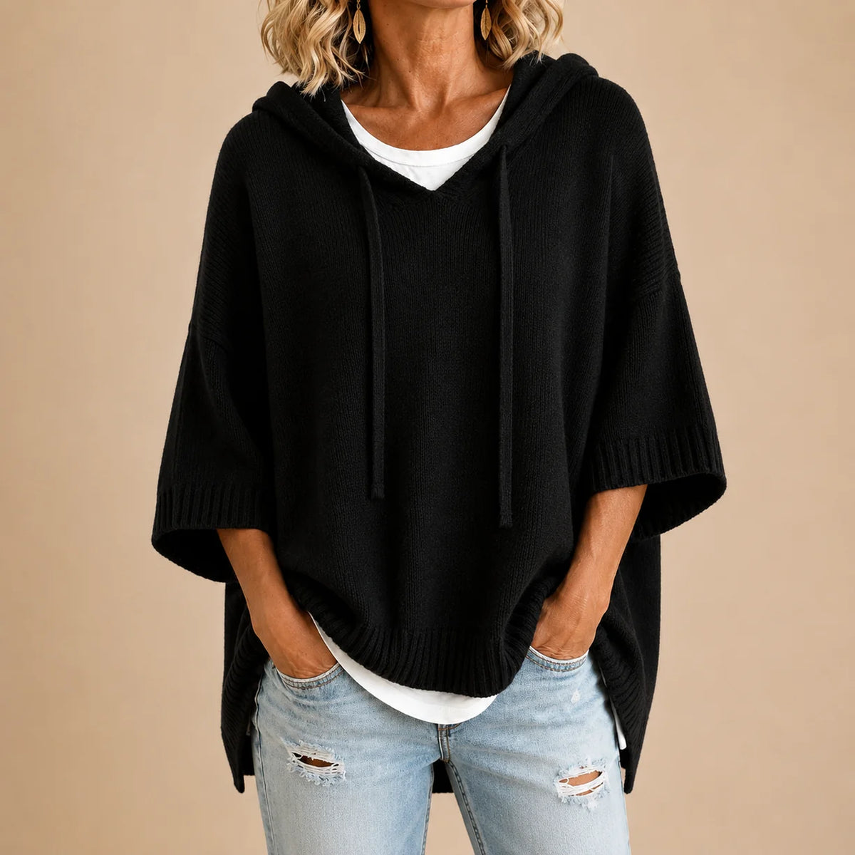 ALYRA™ Emma – Pull Poncho à Capuche