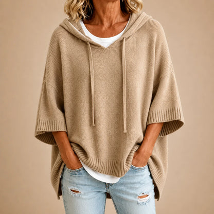 ALYRA™ Emma – Pull Poncho à Capuche